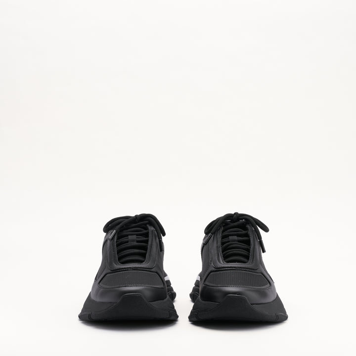 Alton Triple Black