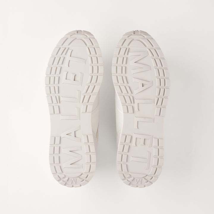 Bethnal Triple White