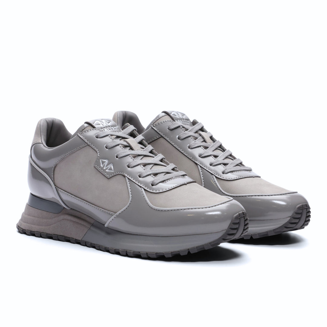 Boundary Triple Grey